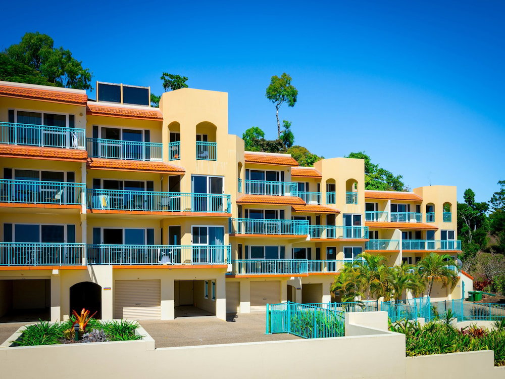 Cannonvale QLD Accommodation Gladstone
