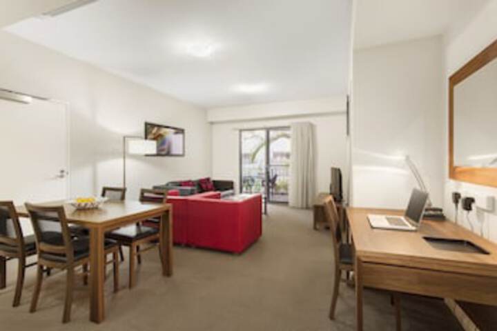 Parap NT Accommodation Gladstone