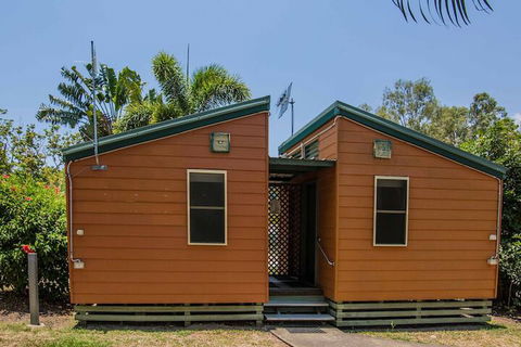 Tasman Holiday Parks - Airlie Beach - Accommodation Gladstone 2
