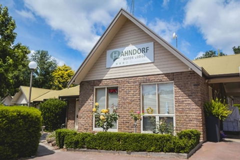 The Lodge By Haus - Accommodation Gladstone 6