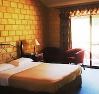 Karri Forest Motel - Accommodation Gladstone