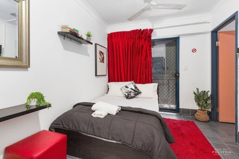 Arrival Accommodation Centre - Accommodation Gladstone 5