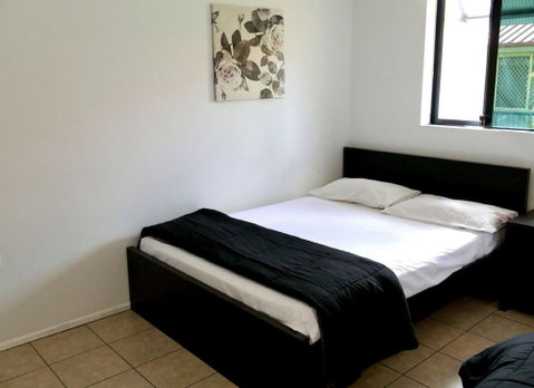 Arrival Accommodation Centre - Accommodation Gladstone 6
