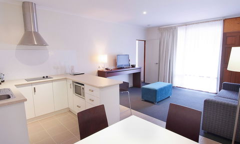 The Standpipe Golf Motor Inn - Accommodation Gladstone 5