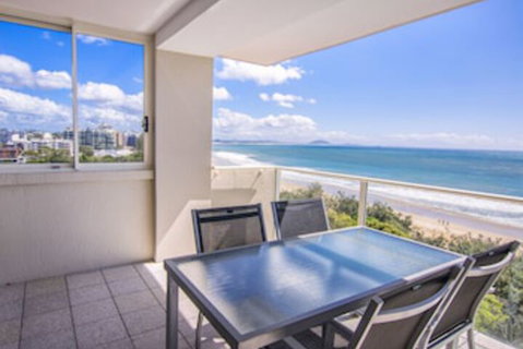 84 The Spit Holiday Apartments - Accommodation Gladstone 0