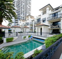 Island Beach Resort - Accommodation Gladstone