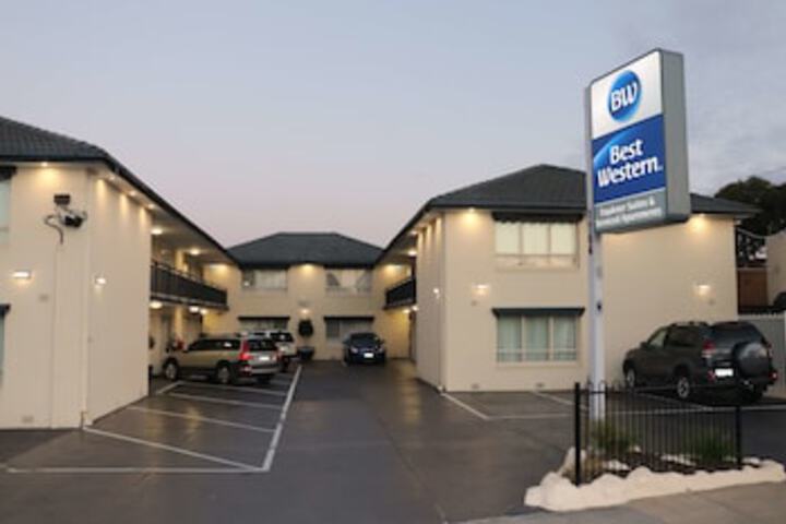 Fawkner North VIC Accommodation Gladstone