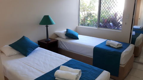 Costa Royale Trinity Beach - Accommodation Gladstone 2