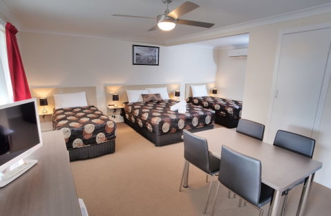 High Street Motor Inn - Accommodation Gladstone 4