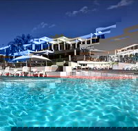 Opal Cove Resort - Accommodation Gladstone