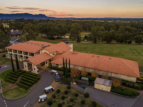 Chateau Elan At The Vintage - Accommodation Gladstone 0