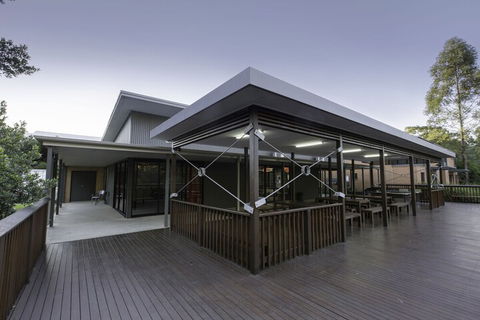 Macquarie University Village - Accommodation Gladstone 2