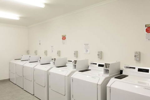 Macquarie University Village - Accommodation Gladstone 5
