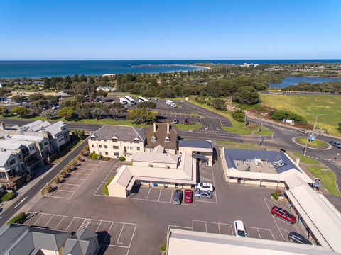 Best Western Olde Maritime - Accommodation Gladstone 0
