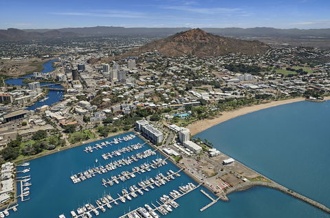 Mariners North Holiday Apartments - Accommodation Gladstone 1