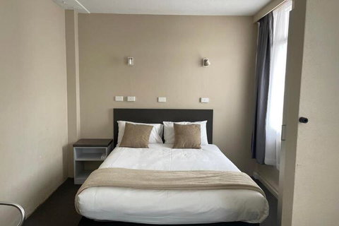 Astor Hotel Motel - Accommodation Gladstone 7