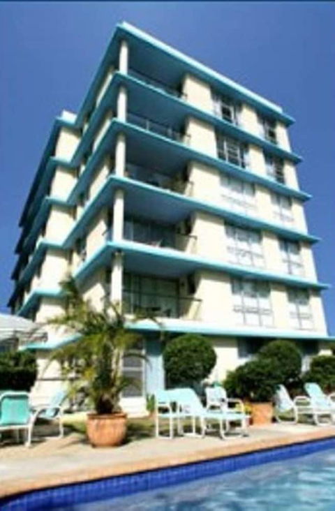 Durham Court Holiday Apartments - Accommodation Gladstone 0