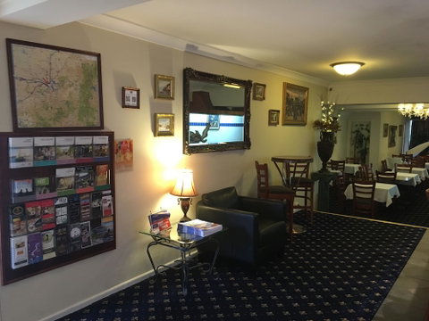 Albury Georgian Motel & Suites - Accommodation Gladstone 0