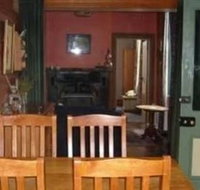 McIntosh Cottages - Accommodation Gladstone