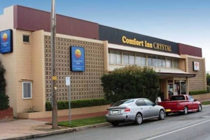 Mutawintji NSW Accommodation Gladstone