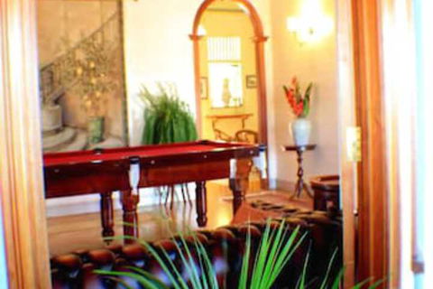 Classique Bed & Breakfast - Accommodation Gladstone 2