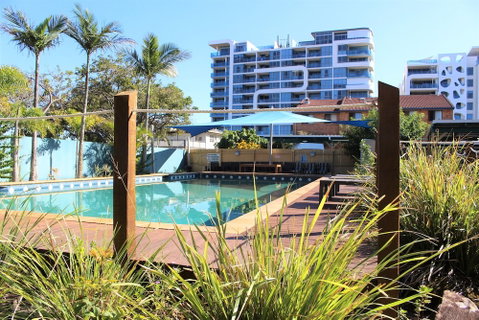Broadwater Keys - Accommodation Gladstone 5