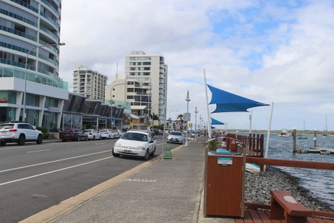 Broadwater Keys - Accommodation Gladstone 1