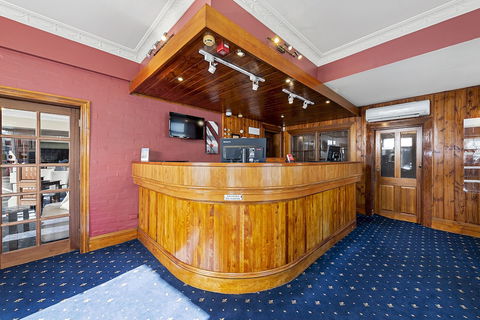 The Grand Hotel Launceston - Accommodation Gladstone 5
