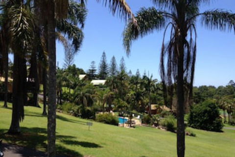 Paradise Palms Resort - Accommodation Gladstone 0