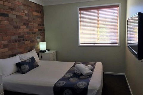 Park Beach Resort Motel - Accommodation Gladstone 6