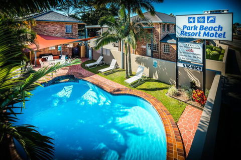 Park Beach Resort Motel - Accommodation Gladstone 1