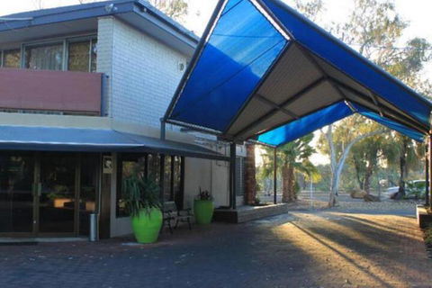 Ibis Styles Alice Springs Oasis - Accommodation Gladstone 2
