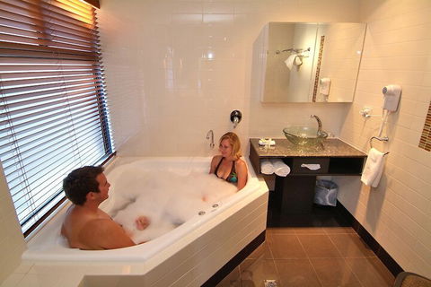 Bay Village Resort & Spa - Accommodation Gladstone 5