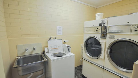 Alexander Motel Whyalla - Accommodation Gladstone 4