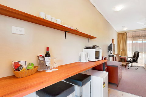 Alexander Motel Whyalla - Accommodation Gladstone 3