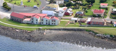 Stanley Village Waterfront Accommodation - Accommodation Gladstone 0