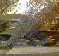 Kinross Inn - Accommodation Gladstone