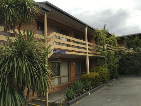 Essendon Motel - Accommodation Gladstone 1