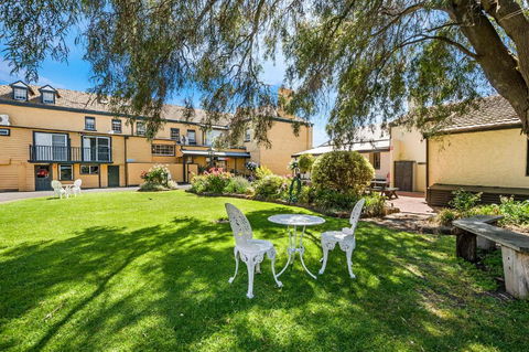 Comfort Inn Port Fairy - Accommodation Gladstone 4