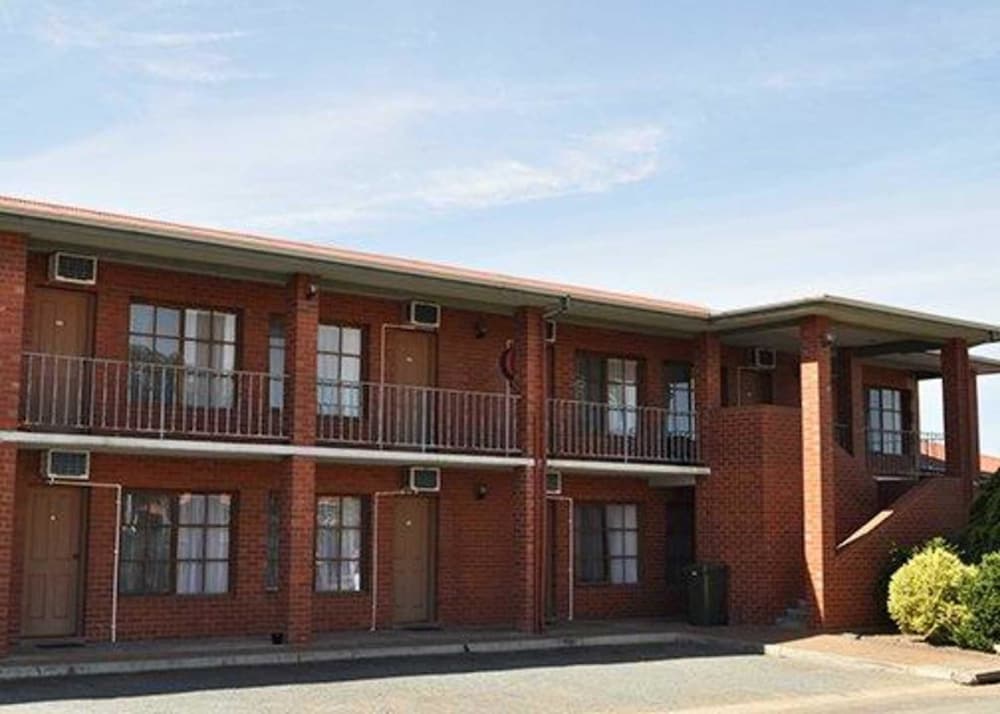 Lemnos VIC Accommodation Gladstone