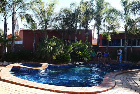 Comfort Inn Peppermill - Accommodation Gladstone 4