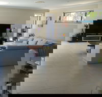 Arlia Sands Apartments - Accommodation Gladstone