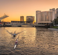 Crowne Plaza Melbourne an IHG Hotel - Accommodation Gladstone