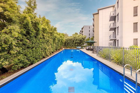 Oaks Sydney North Ryde Suites - Accommodation Gladstone 2