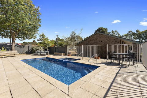 Bendigo Homestead Motor Inn & Apartments - Accommodation Gladstone 5