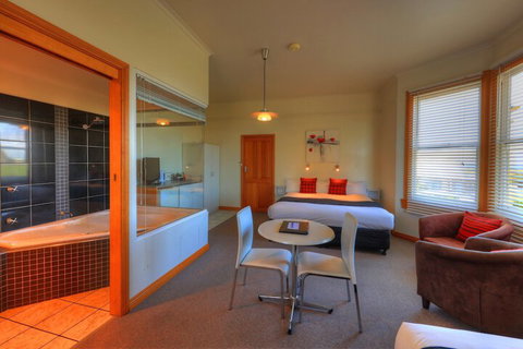 Stanley Seaview Inn - Accommodation Gladstone 3