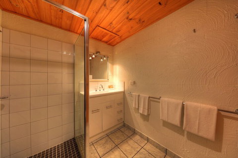 Stanley Seaview Inn - Accommodation Gladstone 4