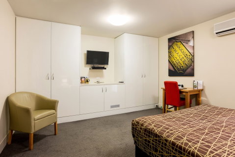 Old Woolstore Apartment Hotel - Accommodation Gladstone 5