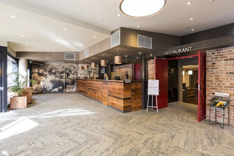 Old Woolstore Apartment Hotel - Accommodation Gladstone 1