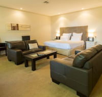Beau Monde International - Accommodation Gladstone